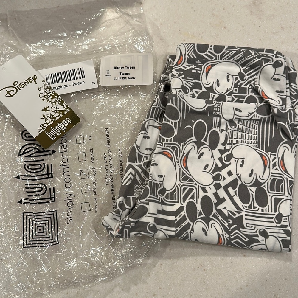 Brand New Tween Disney Leggings